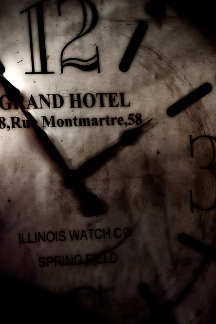 Antique Clock - Grand Hotel, 58 Rue Montmartre